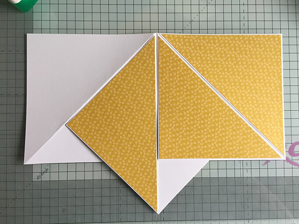Stamping Bella DT Thursday: Make a Triangle Card with Sandiebella