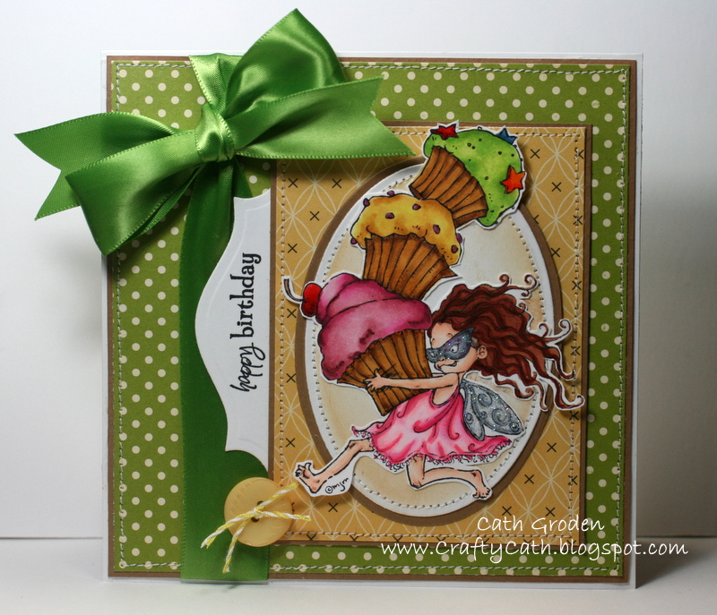 Spotlight On Mo Manning Rubber Stamps at Stamping Bella. Click through to read the post for card making inspiration!