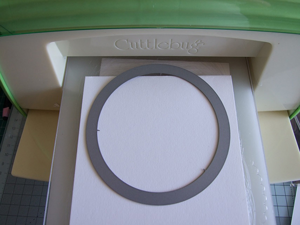 Stamping Bella DT Thursday - Create a Circle Easel Card using Sandiebella's Step by Step Guide!