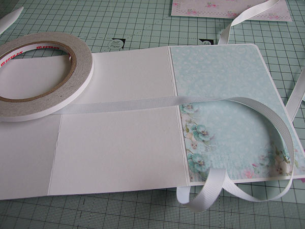 Stamping Bella: Wallet Card Step by Step Tutorial by Sandiebella!