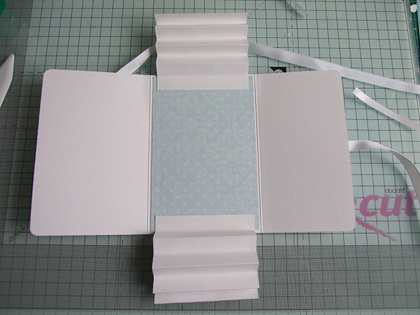 Stamping Bella: Wallet Card Step by Step Tutorial by Sandiebella!