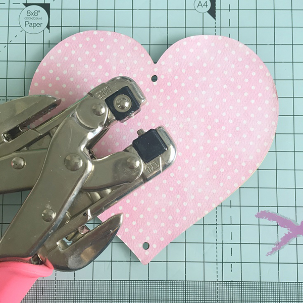 Stamping Bella DT Thursday: Create a Hanging Heart Wall Ornament with Sandiebella!