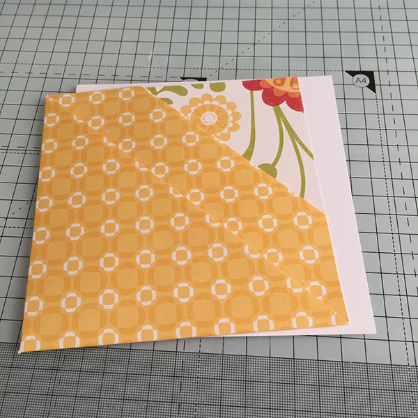 Stamping Bella DT Thursday Create a Double Pocket Card with Sandiebella