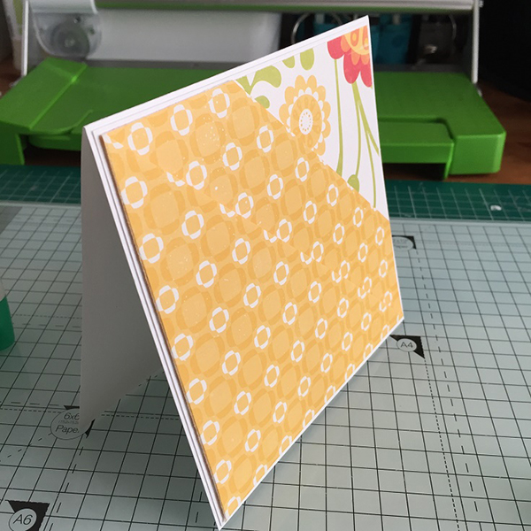 Stamping Bella DT Thursday Create a Double Pocket Card with Sandiebella