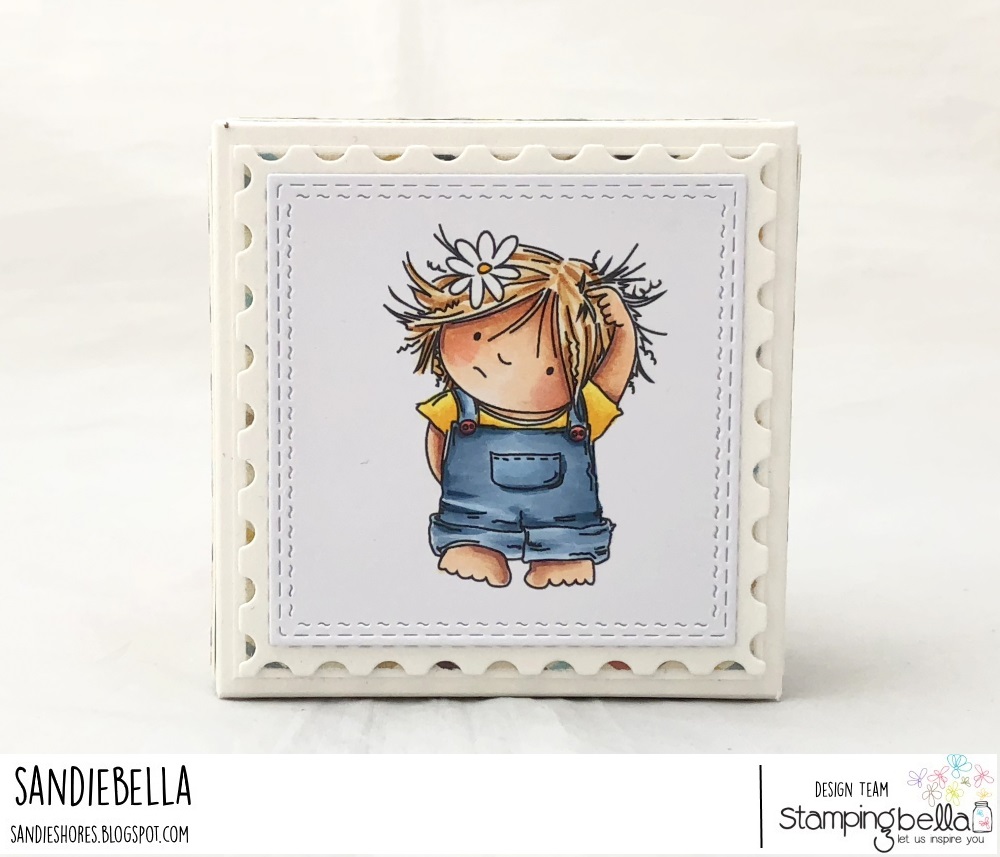 www.stampingbella.com: rubber stamp: SQUIDGY PALS, card by Sandie Dunne