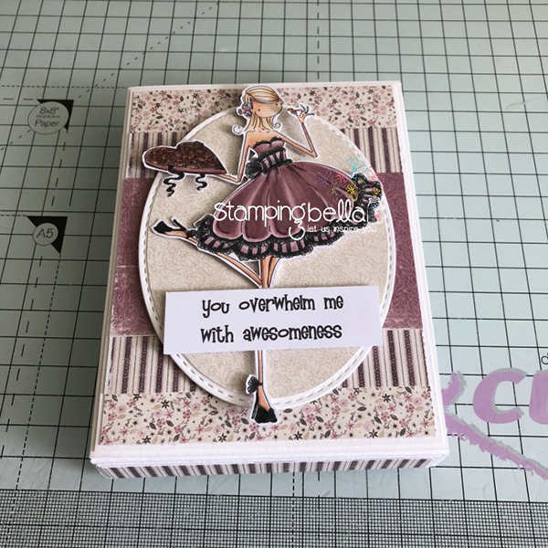 Stamping Bella: Thursday with Sandiebella - Create an All in One Gift Box Card