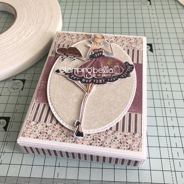 Stamping Bella: Thursday with Sandiebella - Create an All in One Gift Box Card