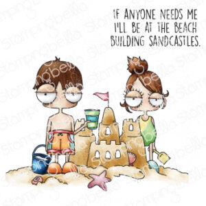 MINI ODDBALLS BUILDING A SANDCASTLE